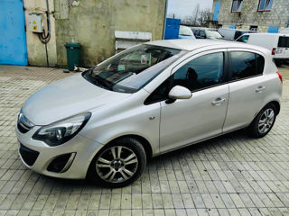 Opel Corsa foto 2