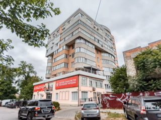 Apartament cu 2 camere, 82 m², Centru, Chișinău foto 17