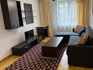 Apartament cu 3 camere, 80 m², Botanica, Chișinău