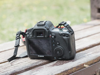Canon 6D body ( 112k shutter ) foto 4