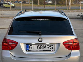 BMW 3 Series foto 2