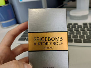 Viktor&Rolf Spicebomb Extreme foto 2