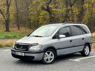 Opel Zafira foto 3