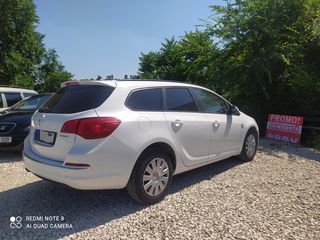 Opel Astra foto 4