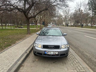 Audi A4 foto 8