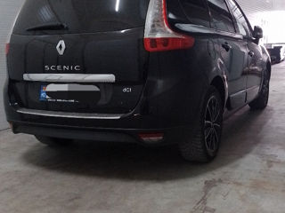 Renault Grand Scenic foto 2