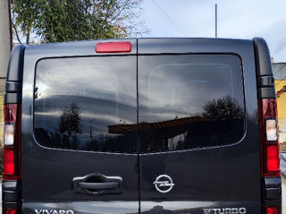 Opel Vivaro foto 9