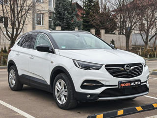 Opel Grandland X foto 2