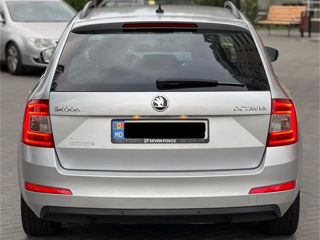 Skoda Octavia foto 5