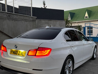 BMW 5 Series foto 6