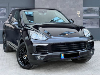 Porsche Cayenne foto 2