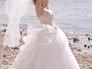 Шикарное свадебное платье foto 5