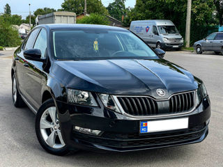 Skoda Octavia foto 1