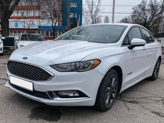 Ford Fusion foto 3