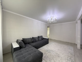 Apartament cu 3 camere,  9 cartier,  Bălți,  Bălți mun. foto 1