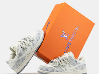 Nike SB Dunk Grey x Louis Vuitton Unisex foto 4