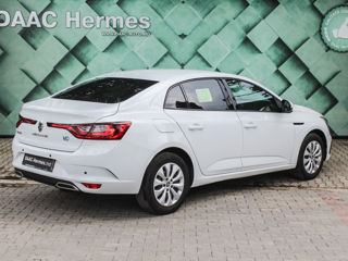 Renault Megane foto 2