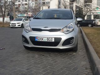 KIA Rio foto 2