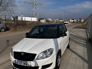 Skoda Fabia foto 2