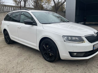 Skoda Octavia foto 3