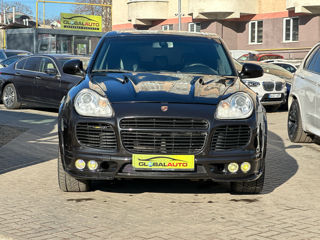 Porsche Cayenne foto 2