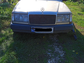 Mercedes Series (W124) foto 5