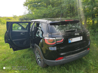 Jeep Compass foto 2