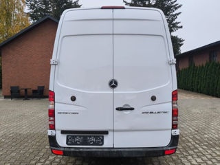 Mercedes Sprinter 319 CDI foto 3