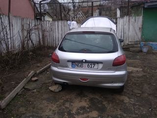 Peugeot 206 foto 8