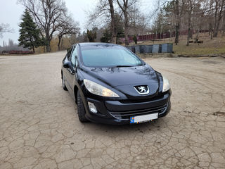 Peugeot 308 foto 2