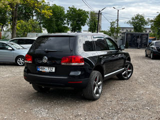 Volkswagen Touareg фото 3