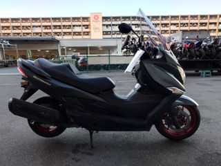 Suzuki Burgman 400 foto 2