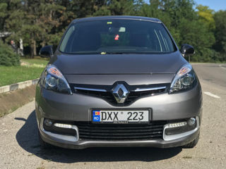 Renault Scenic foto 2