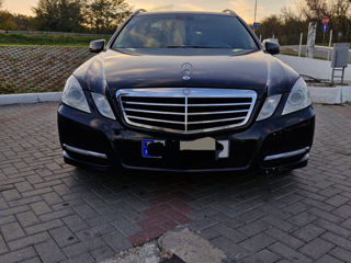 Mercedes E-Class foto 3