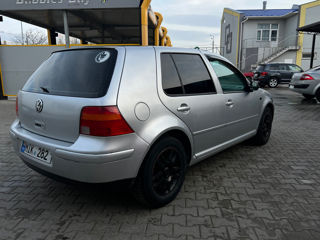 Volkswagen Golf foto 5