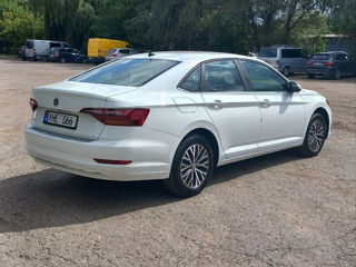 Volkswagen Jetta foto 11