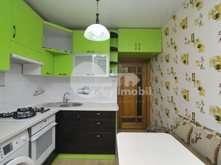 Apartament 1 cameră, euroreparație, Buiucani, str. Vasile Lupu 28500 € foto 4