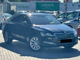 Skoda Superb foto 4