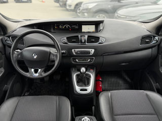 Renault Grand Scenic foto 8