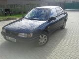 Nissan Sunny foto 1