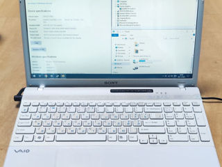 Sony VAIO VPCEB23FX 15.6" foto 4