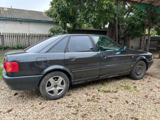 Audi 80 foto 2