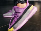 Adidas Yeezy Boost 350 v2 Yeshaya foto 4