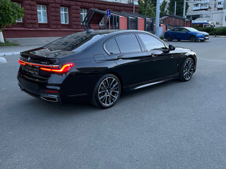 BMW 7 Series foto 5