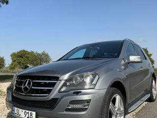 Mercedes M-Class