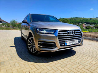 Audi Q7 foto 2