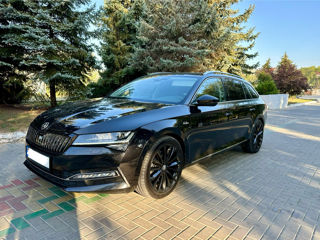 Skoda Superb foto 3