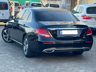 Mercedes E-Class foto 5