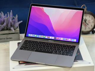 MacBook Pro 13 Retina 2019 (Core i5 8257u/8Gb Ram/128Gb SSD/Iris Plus Graphics/13.3" Retina IPS) foto 2