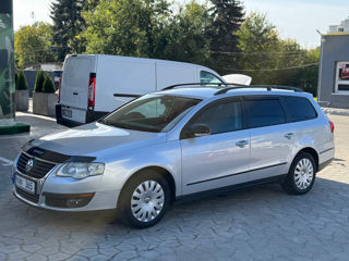 Volkswagen Passat foto 3